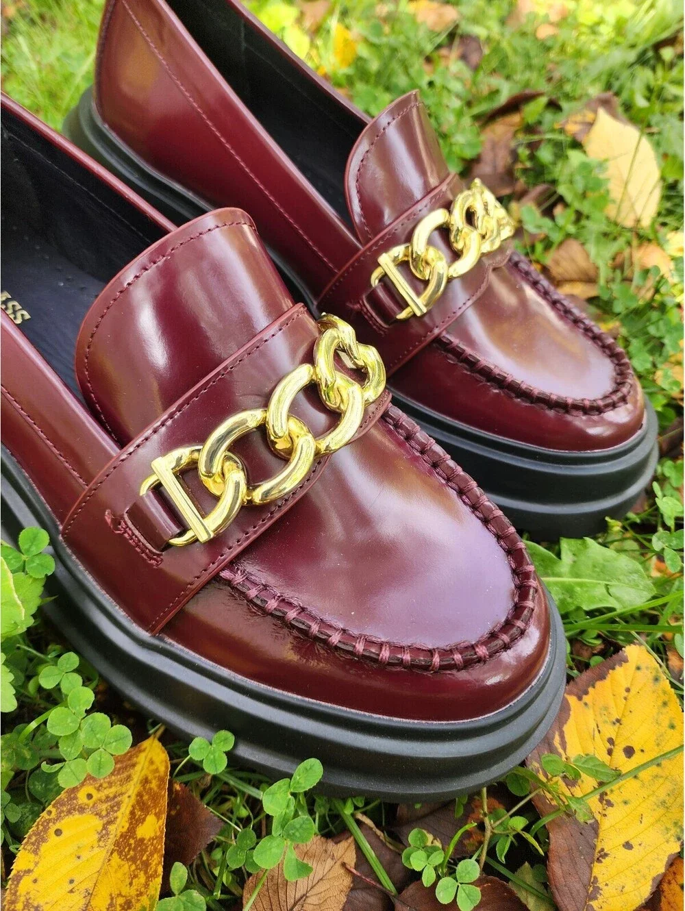 Size 8 - New G.H BASS Platform Lug Chain Loafer